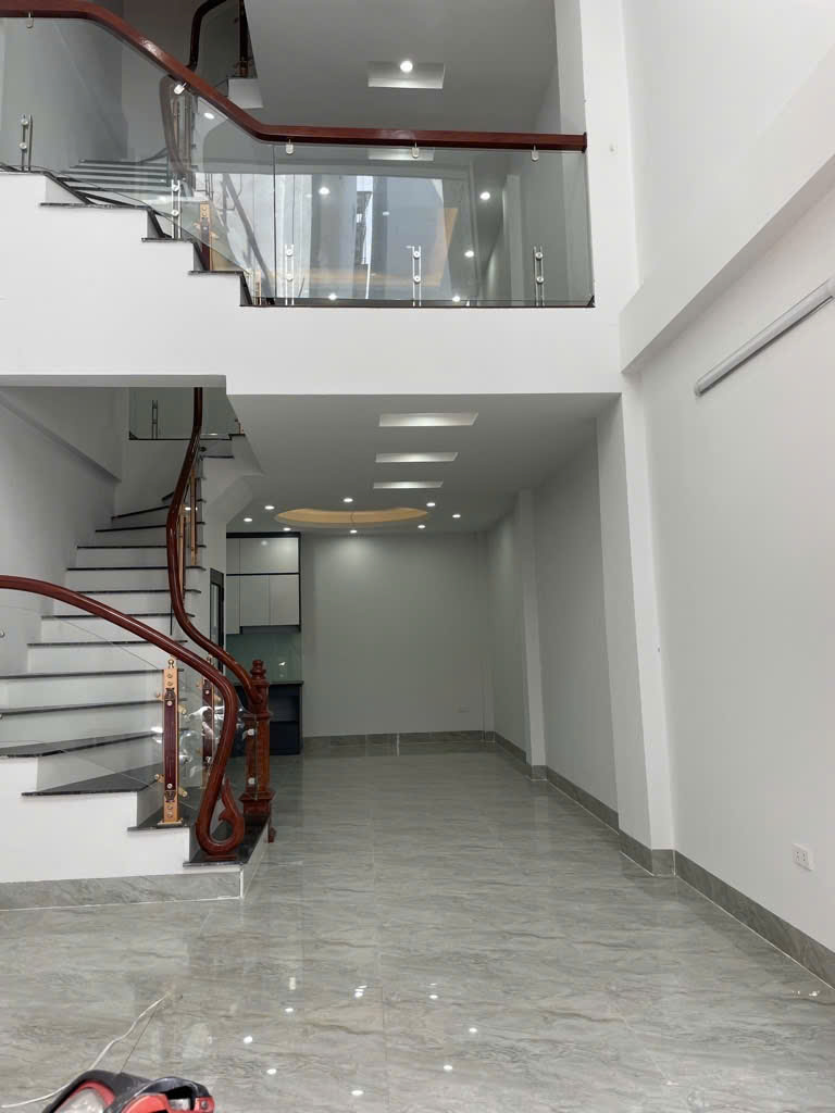 Quang Tiến Đại Mỗ 40m 5 tầng nội thất cao cấp đầy đủ - Ảnh 3